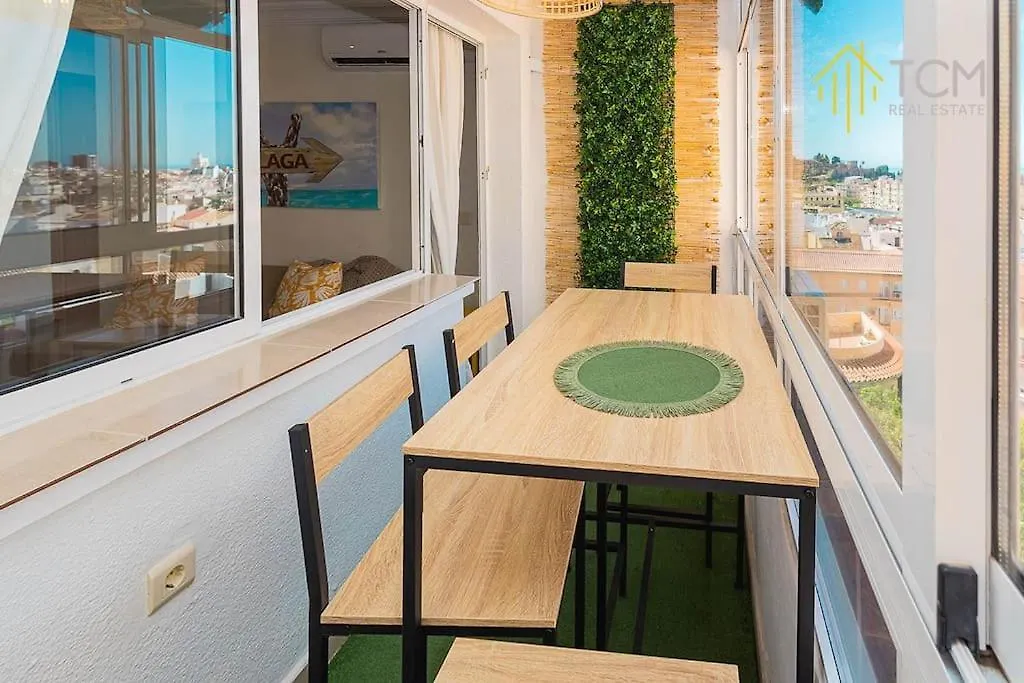 马拉加Piso Con Terraza Y Vistas公寓